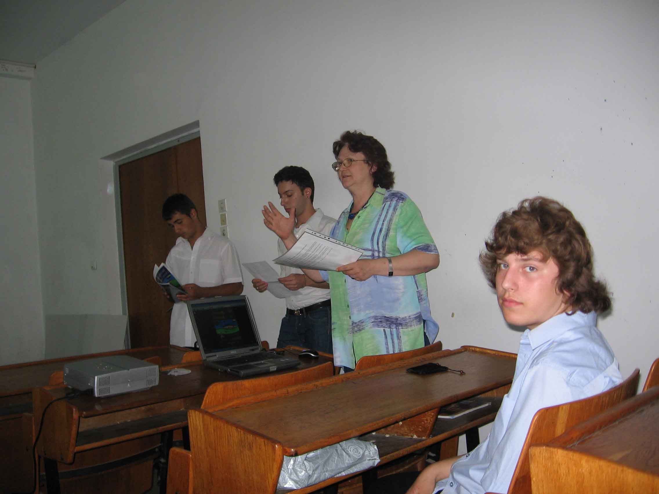 IUSES2